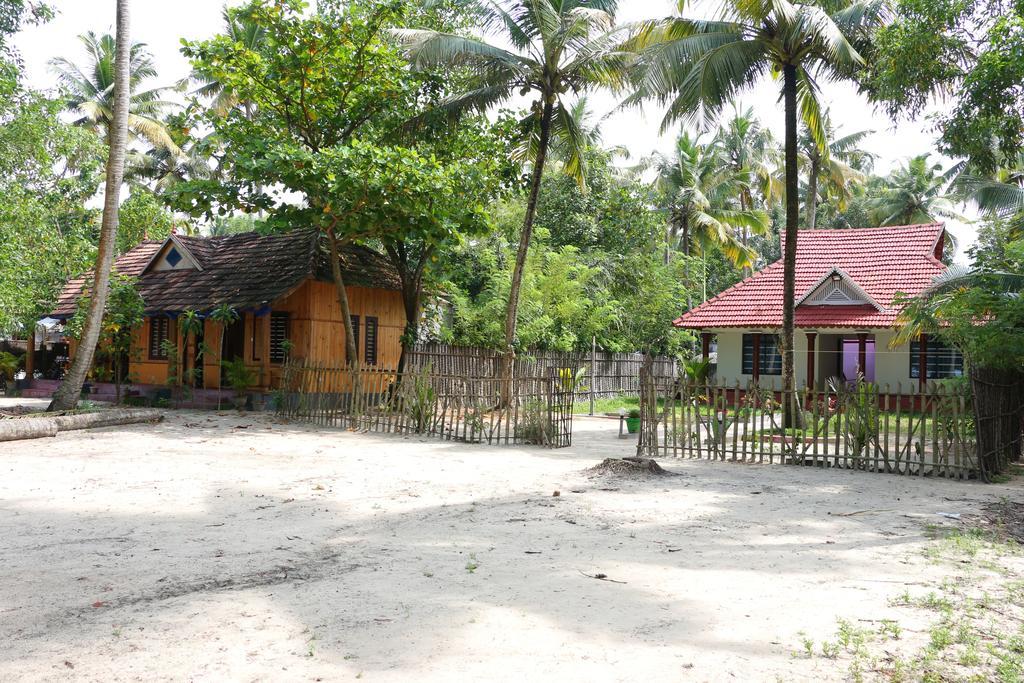 Marari Beach Paradise Mararikulam Extérieur photo